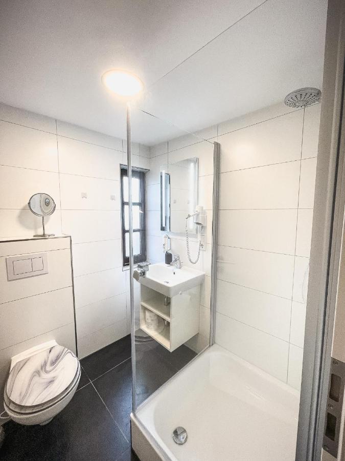 Hotel Kavala Lohmar Εξωτερικό φωτογραφία