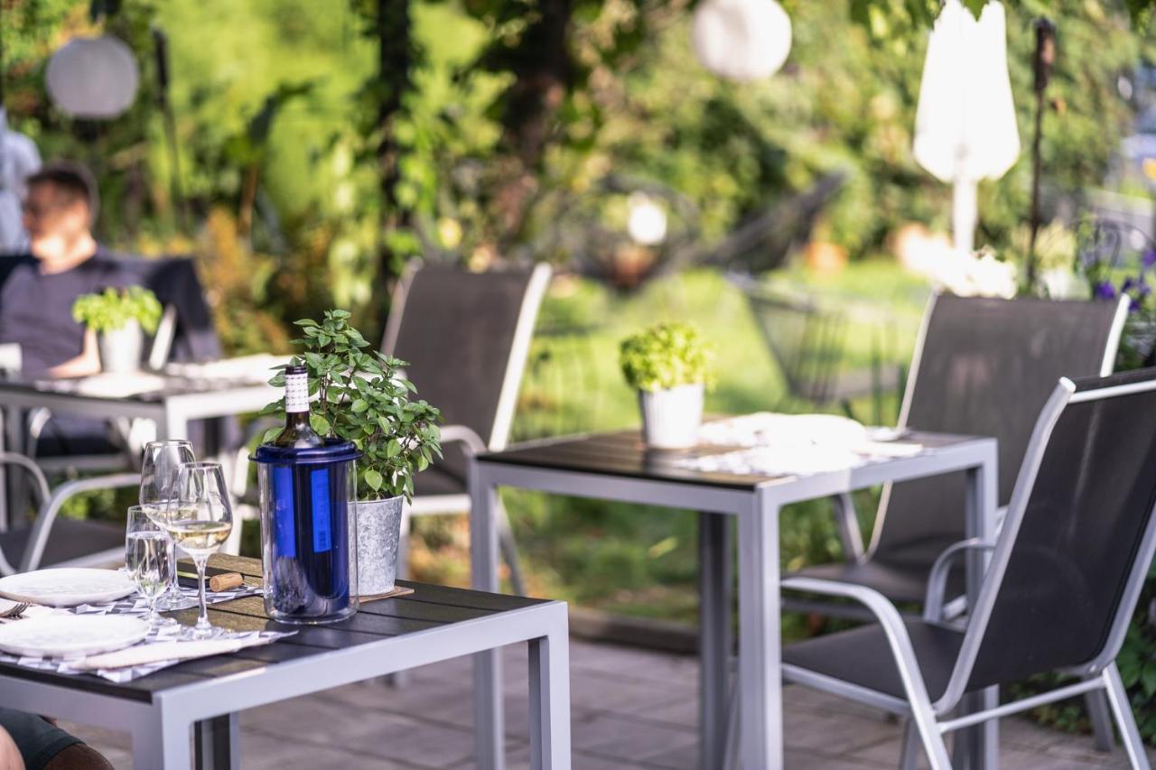 Hotel Kavala Lohmar Εξωτερικό φωτογραφία