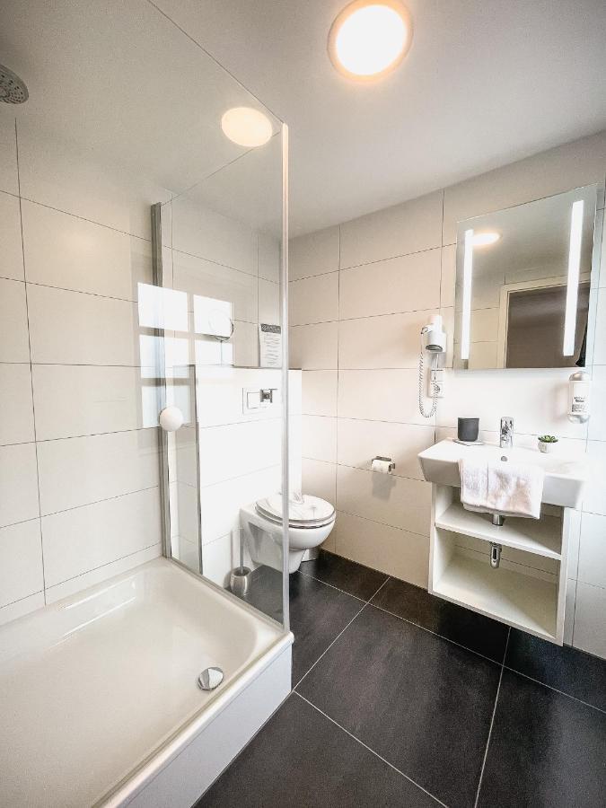 Hotel Kavala Lohmar Εξωτερικό φωτογραφία